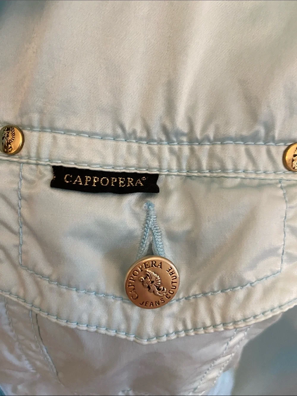 RARE Vintage Cappopera Light Blue Jean Jacket w Light Gold Metal Rivet Buttons. - Picture 2 of 16